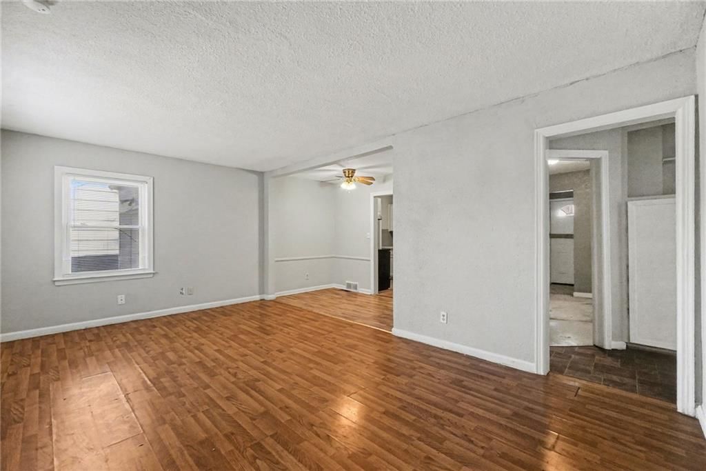 7121 WOODLAND Avenue — photo 3