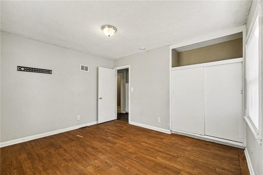 7121 WOODLAND Avenue — photo 13