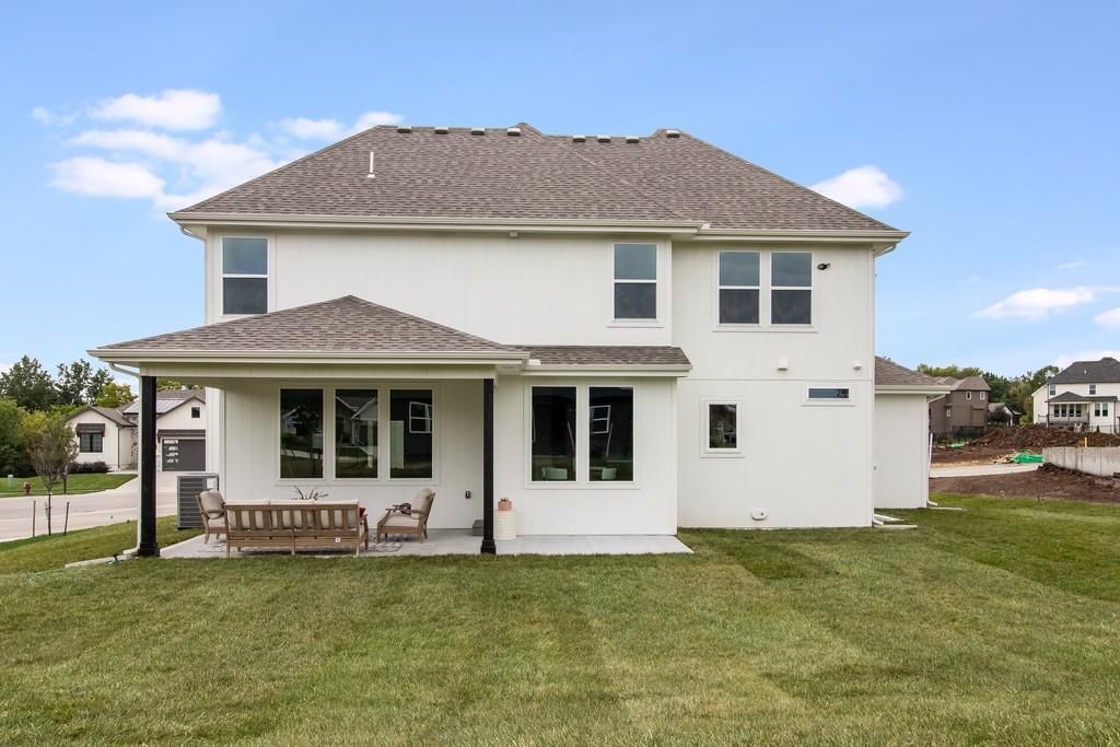 2700 NE Crestview Street — photo 41