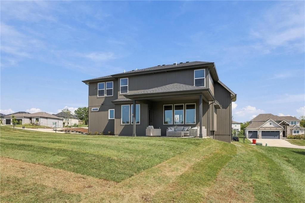 2700 NE Crestview Street — photo 42