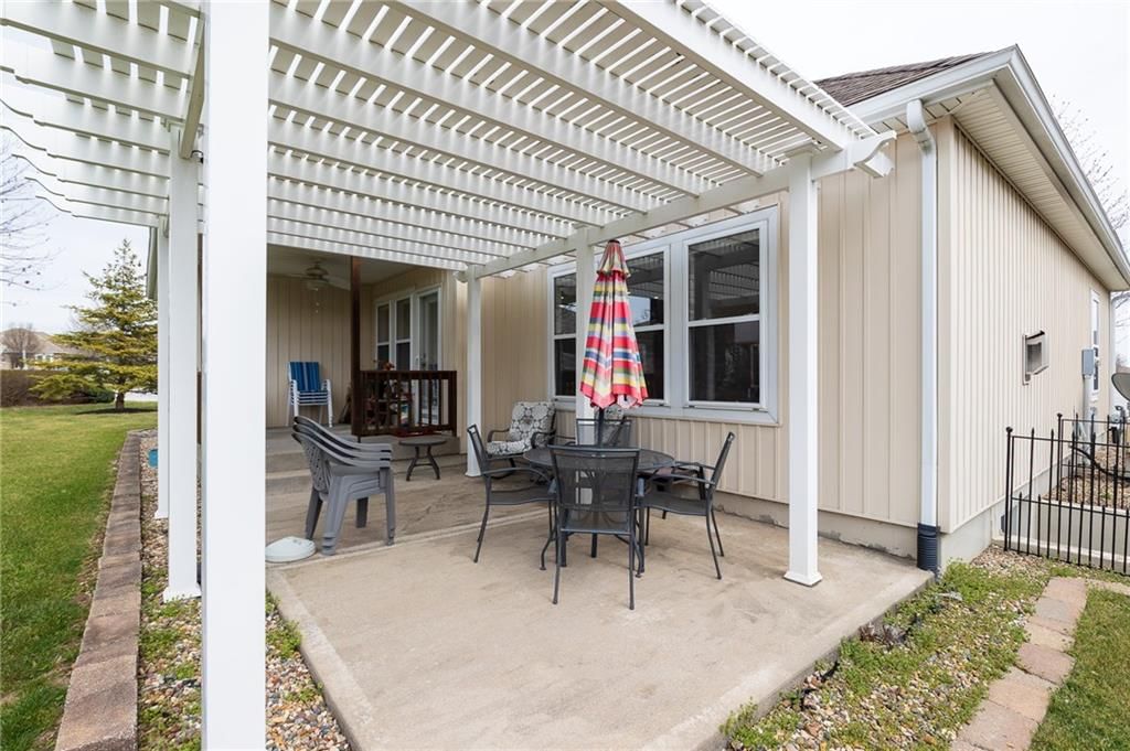 4756 SW Leafwing Drive — photo 30