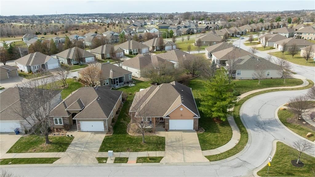 4756 SW Leafwing Drive — photo 34