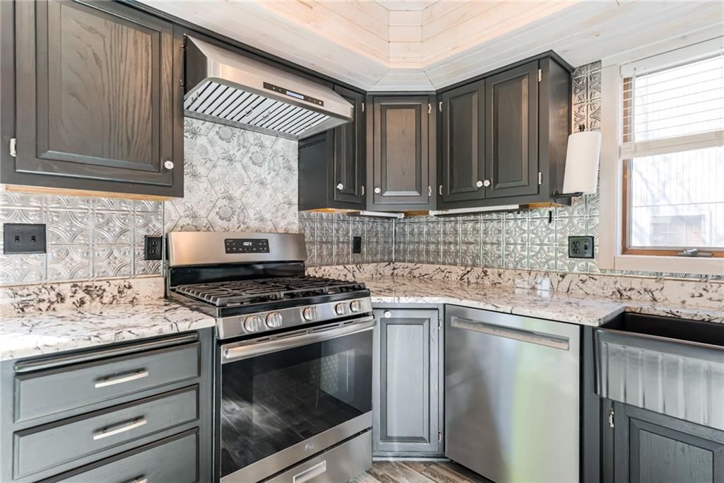 1011 NE 86th Street — photo 14