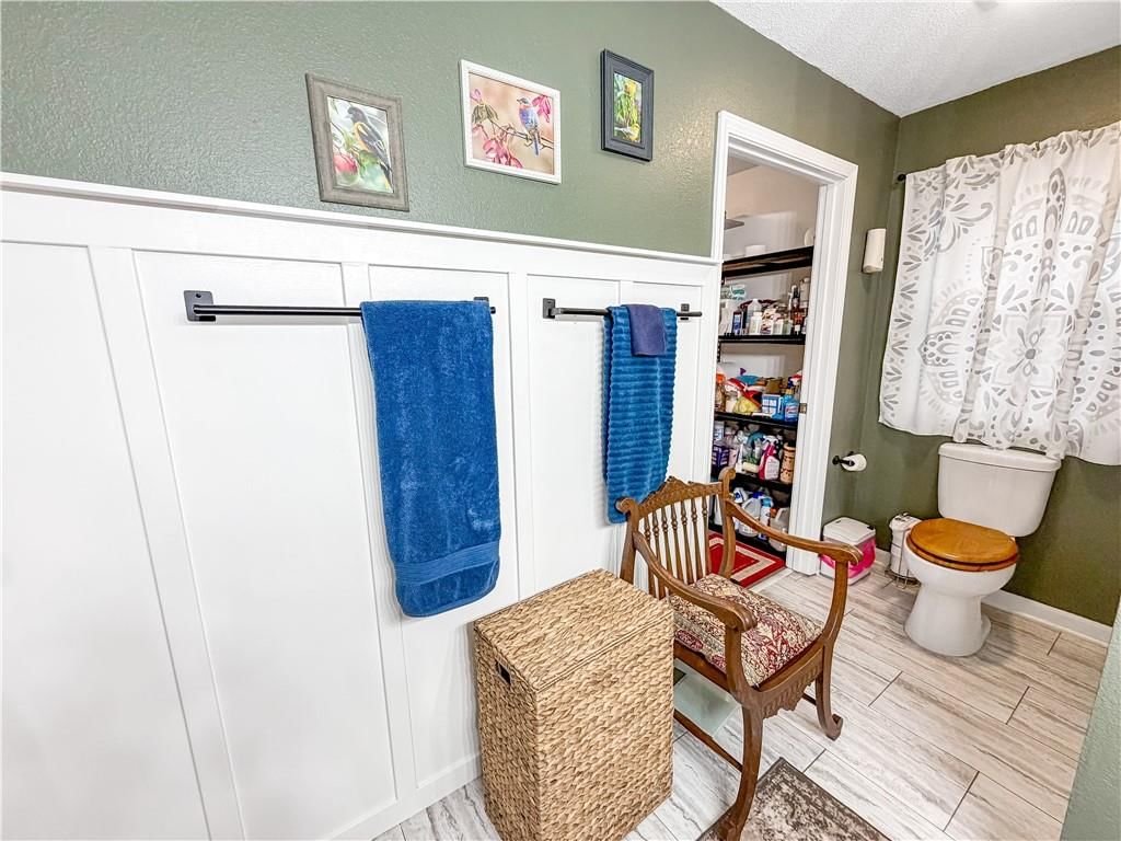 225 Crescent Drive — photo 29