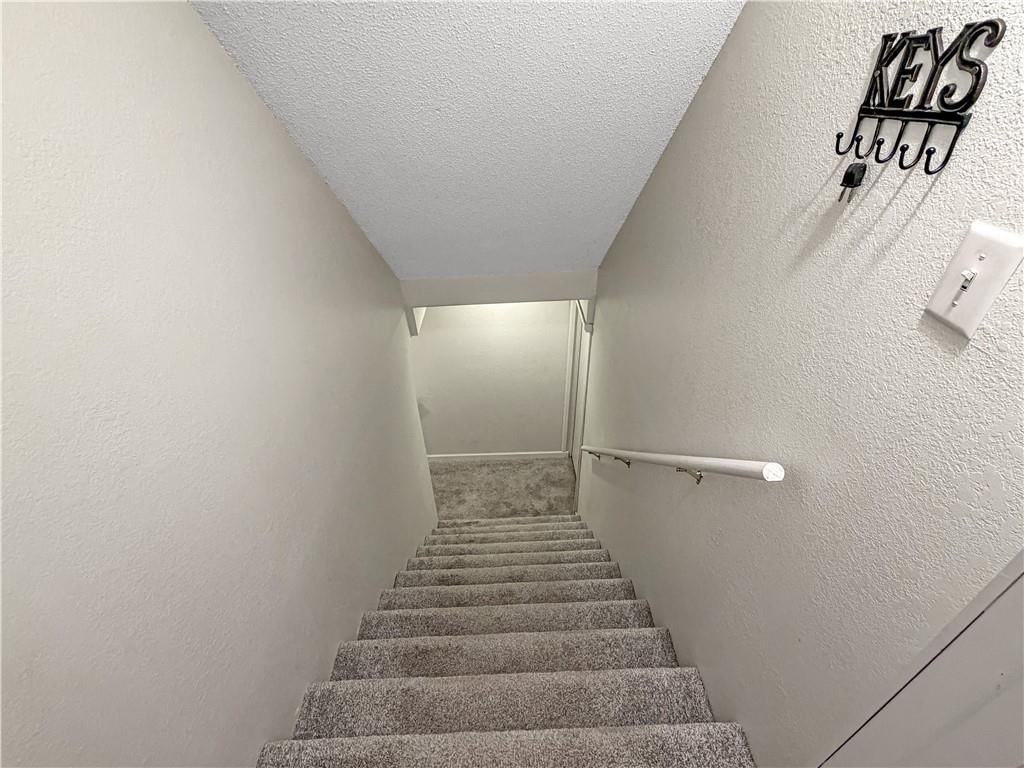225 Crescent Drive — photo 44