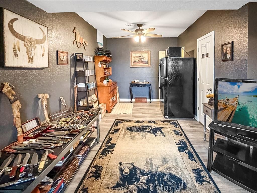 225 Crescent Drive — photo 45