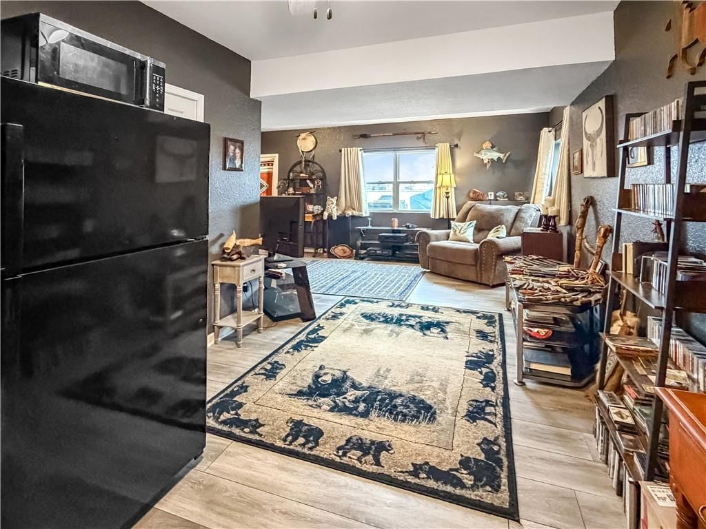 225 Crescent Drive — photo 49