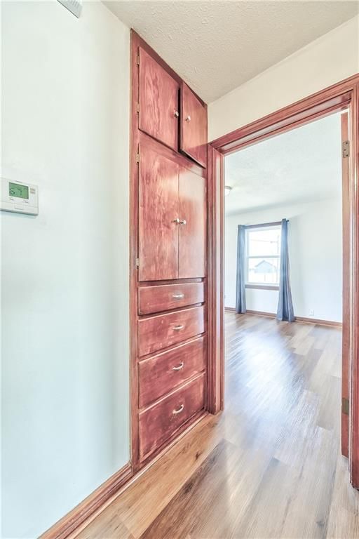 1017 Sherman Avenue — photo 15