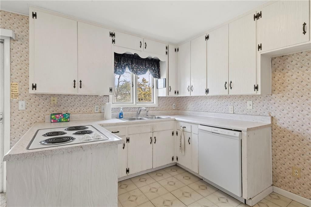 3933 NE Indianola Drive — photo 18