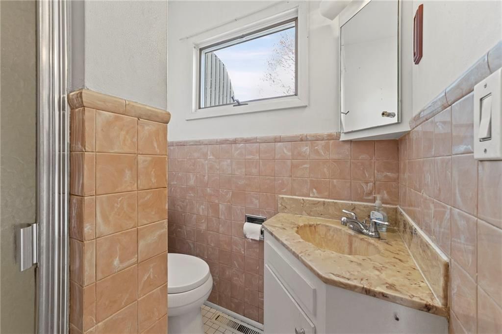 3933 NE Indianola Drive — photo 23