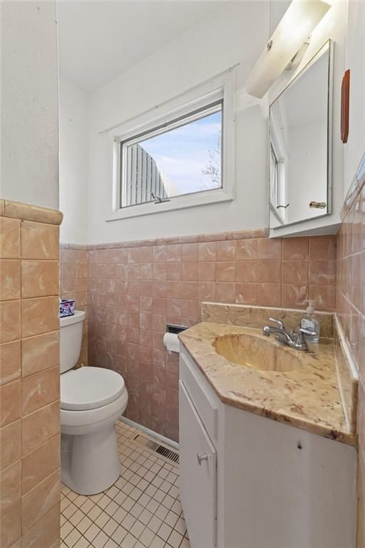 3933 NE Indianola Drive — photo 25