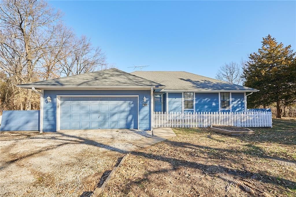 3253 Concord Church Road, Bates City, MO