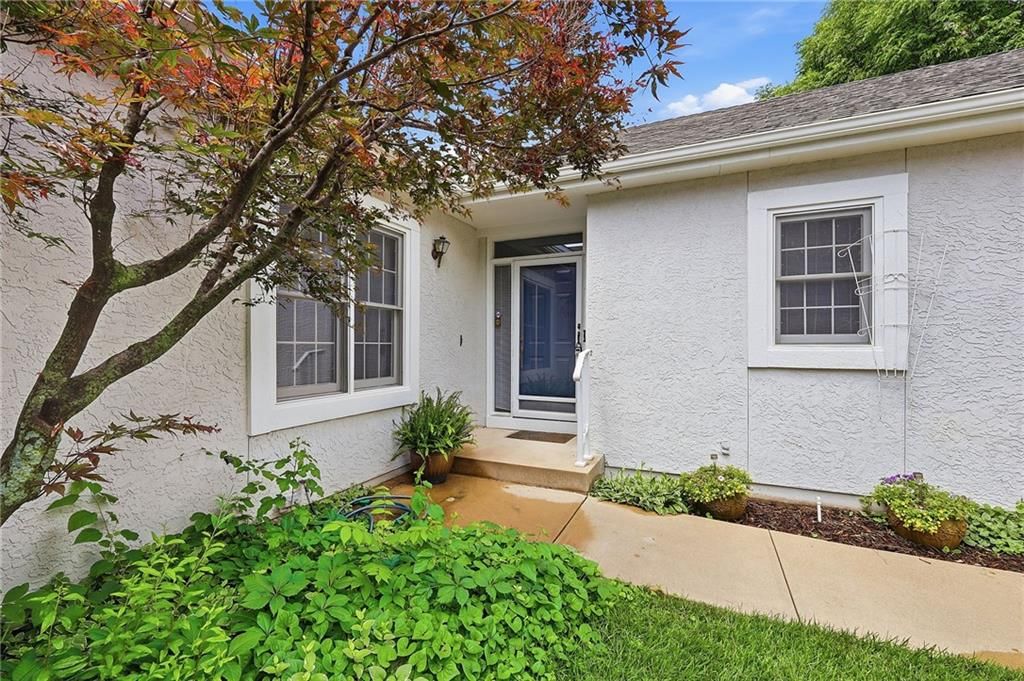12202 Caenen Drive — photo 2