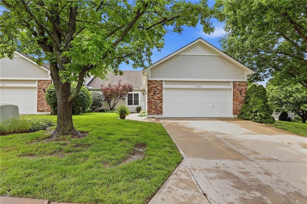 12202 Caenen Drive — photo 3