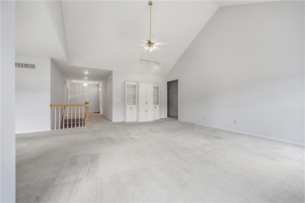 12202 Caenen Drive — photo 8