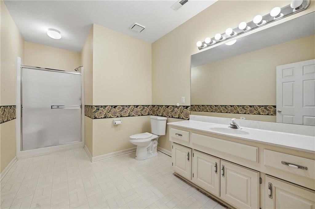12202 Caenen Drive — photo 49