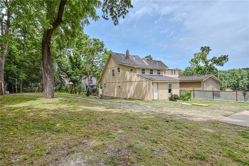 3613 Smart Avenue — photo 32