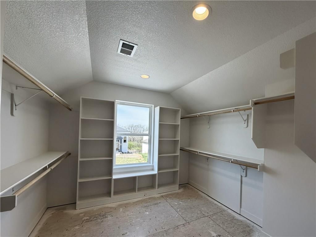 10509 N Mulberry Street — photo 25