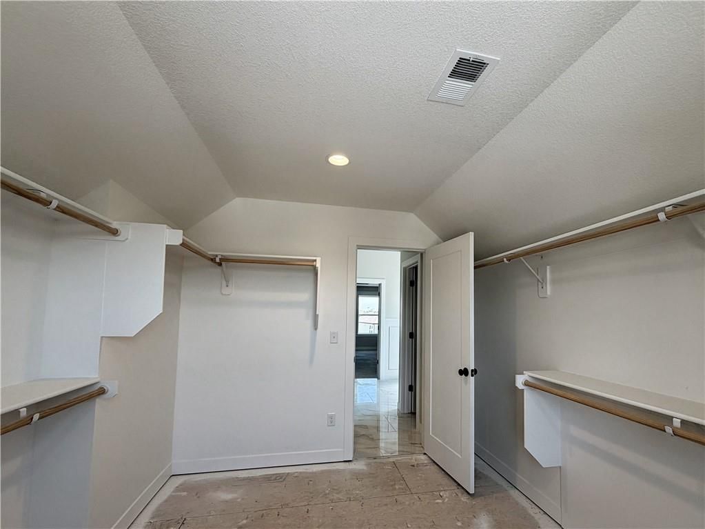 10509 N Mulberry Street — photo 26