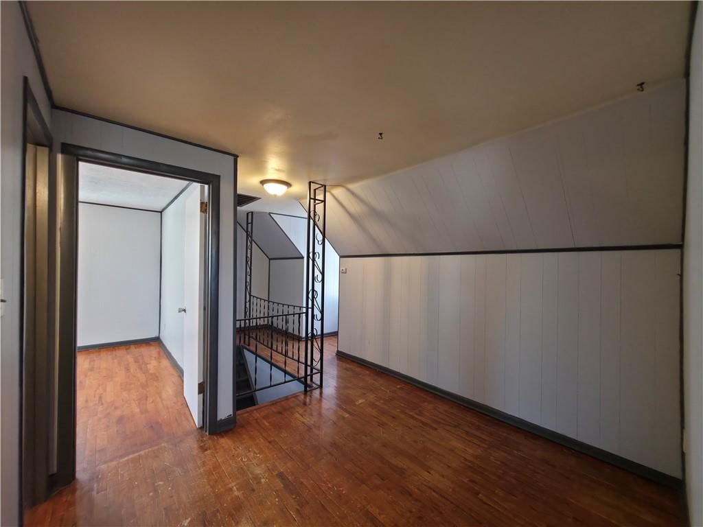 836 W Charles Street — photo 22