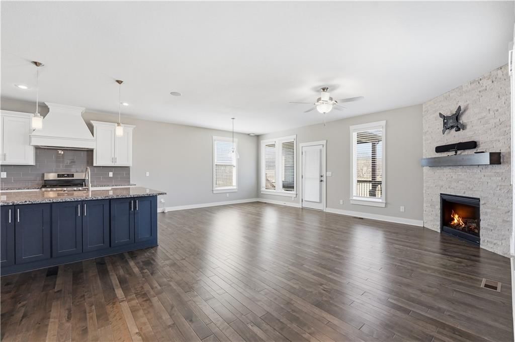 11300 N Michigan Avenue — photo 31