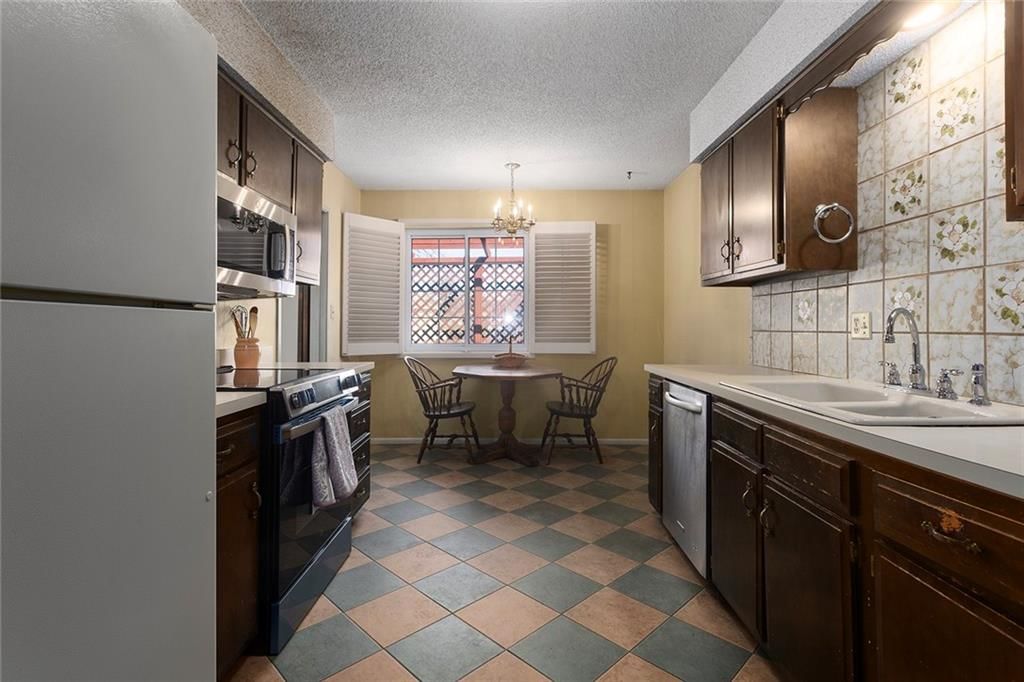 7137 NW Winter Avenue — photo 13
