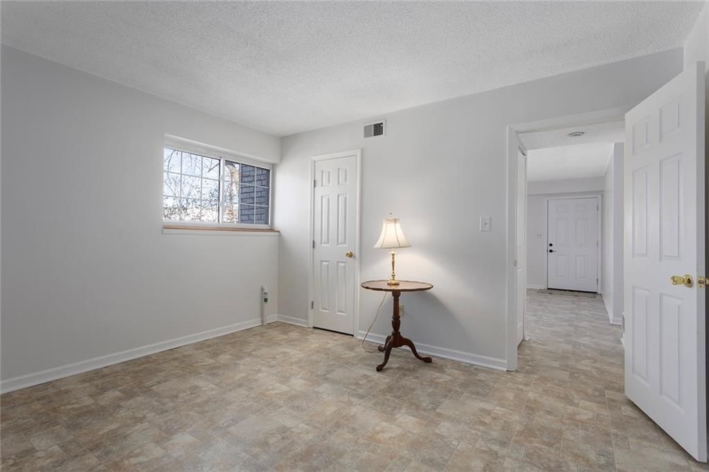 7137 NW Winter Avenue — photo 39
