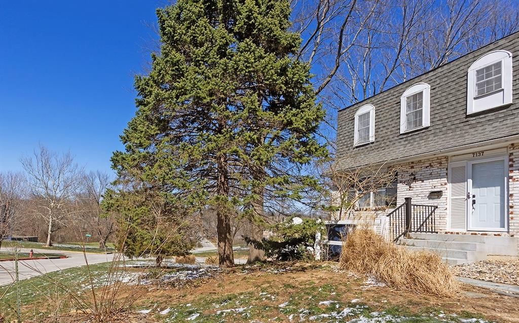 7137 NW Winter Avenue — photo 46