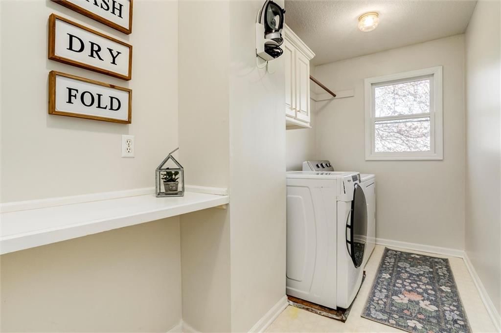 13104 Westgate Street — photo 32