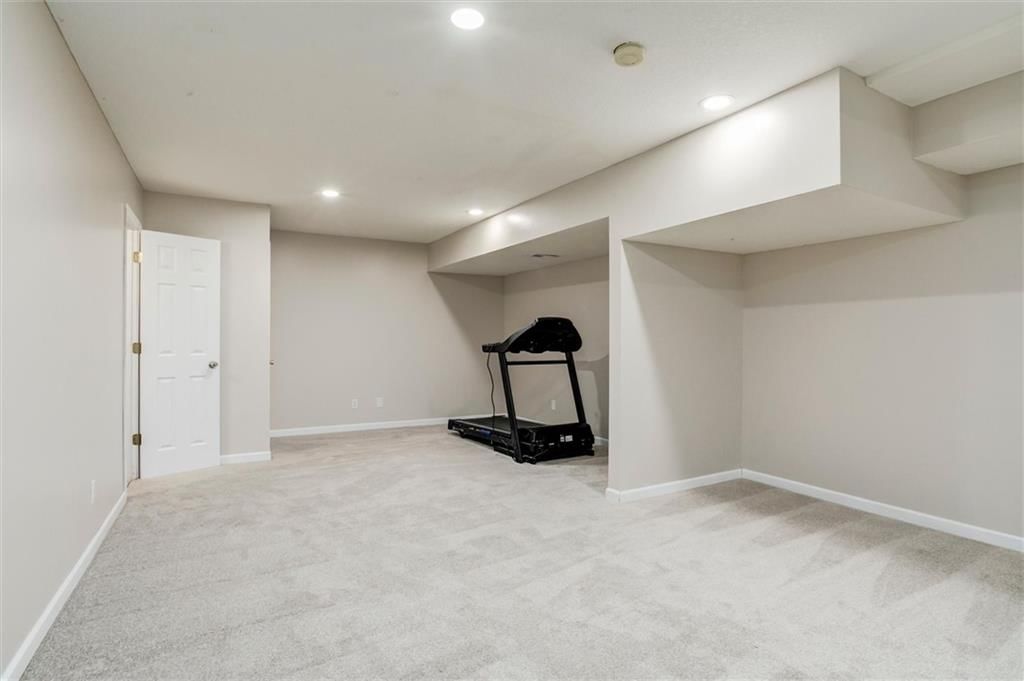 13104 Westgate Street — photo 34