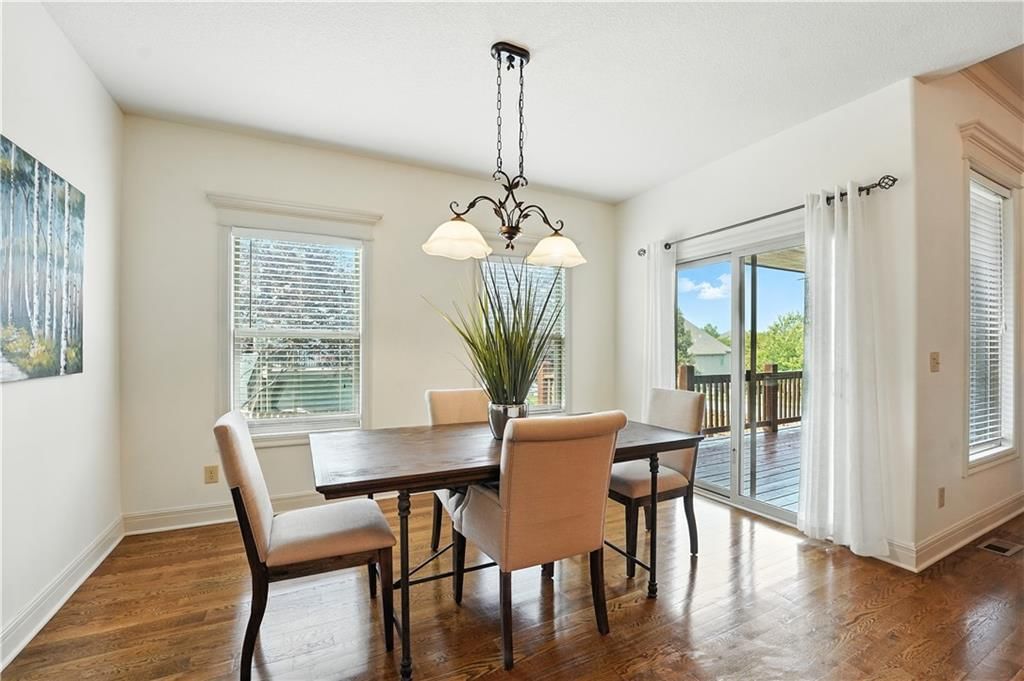 4560 NE Seneca Terrace — photo 11