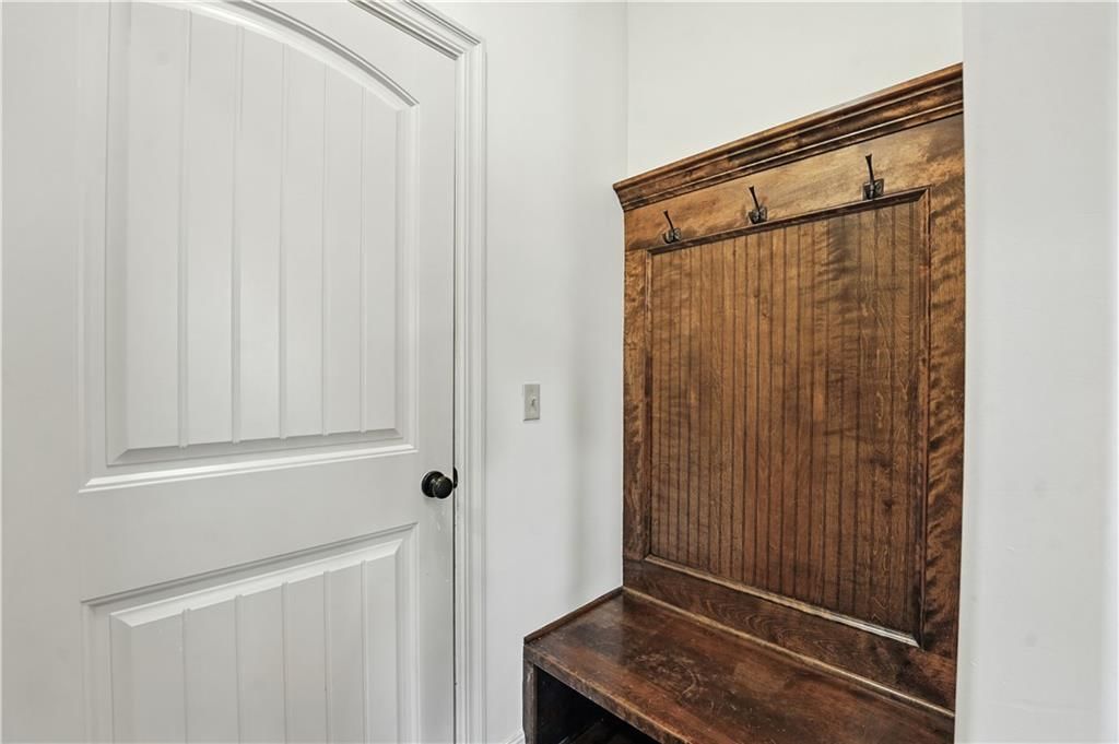 4560 NE Seneca Terrace — photo 13