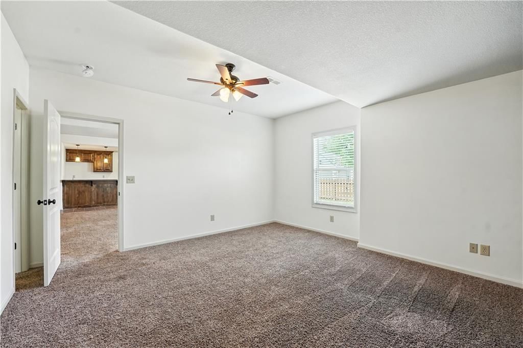 4560 NE Seneca Terrace — photo 29
