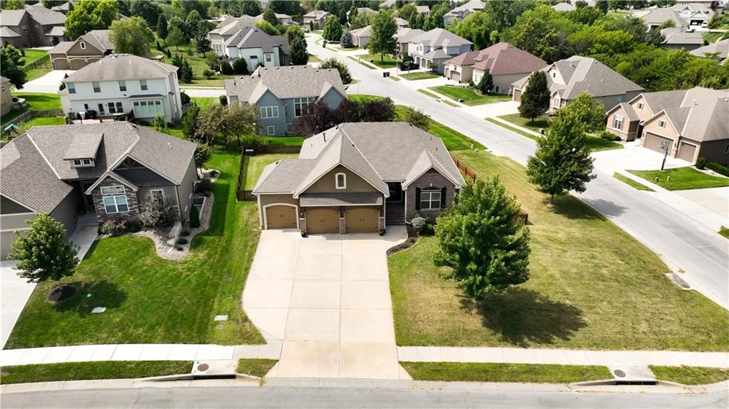 4560 NE Seneca Terrace — photo 41