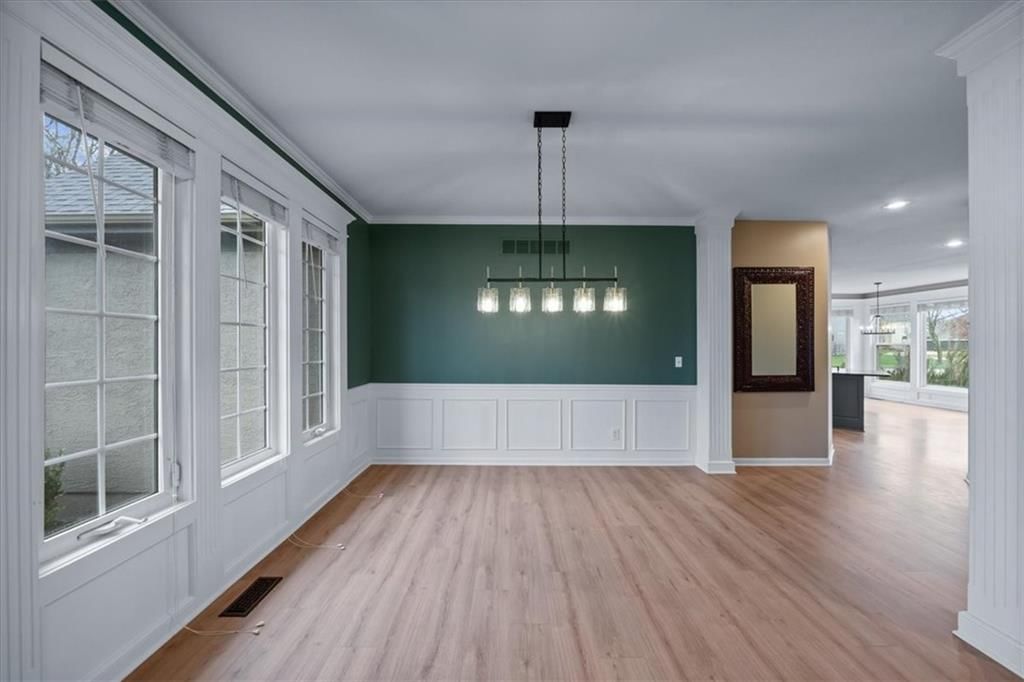 5800 NE SAPPHIRE Circle — photo 3