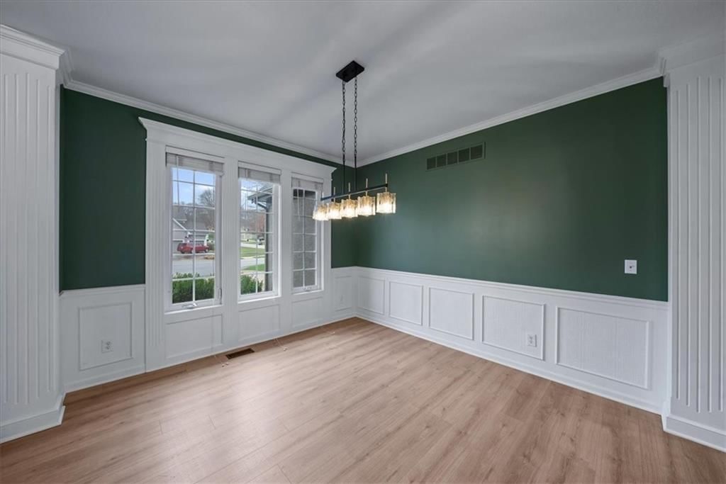 5800 NE SAPPHIRE Circle — photo 4