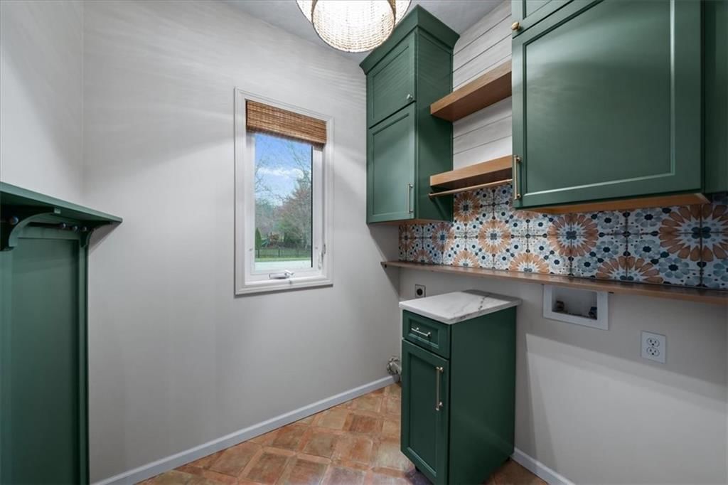 5800 NE SAPPHIRE Circle — photo 15