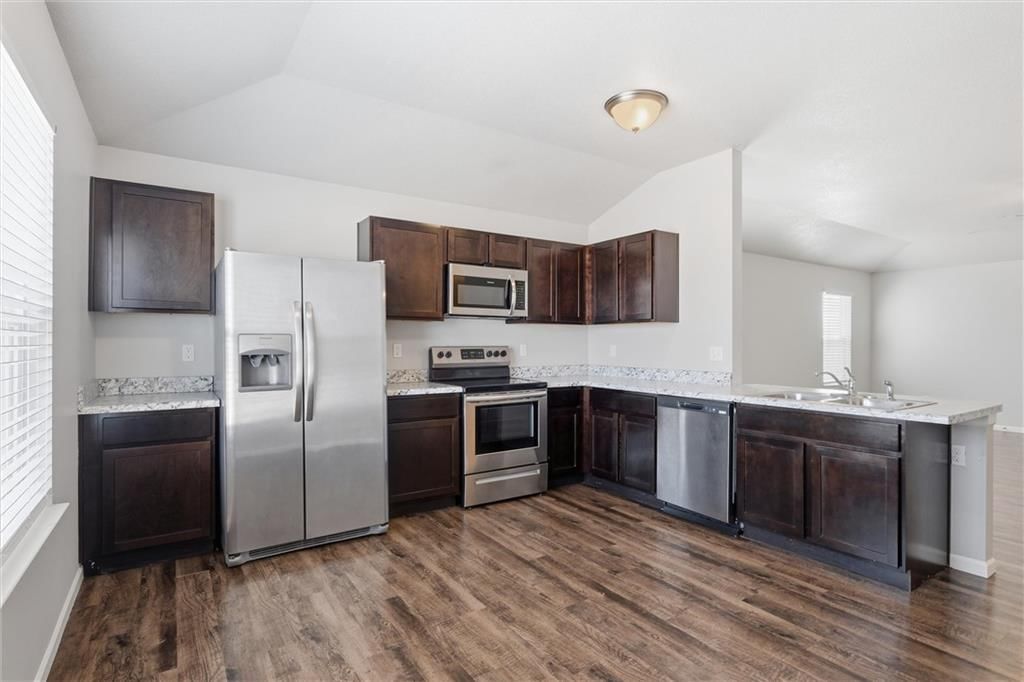 21303 W 219th Street — photo 10