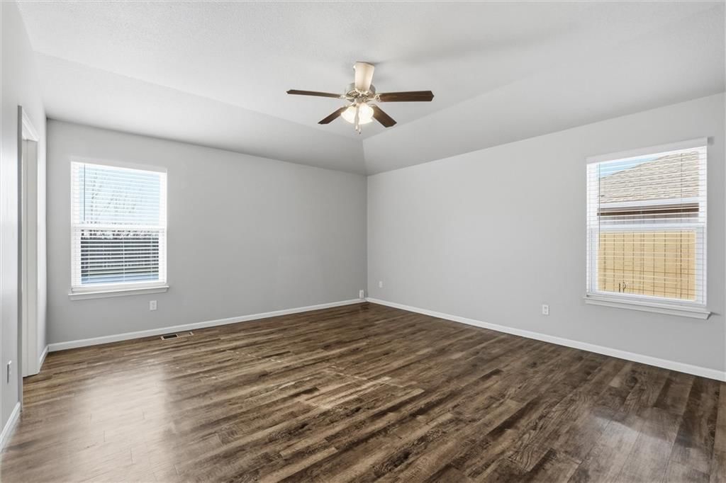 21303 W 219th Street — photo 13