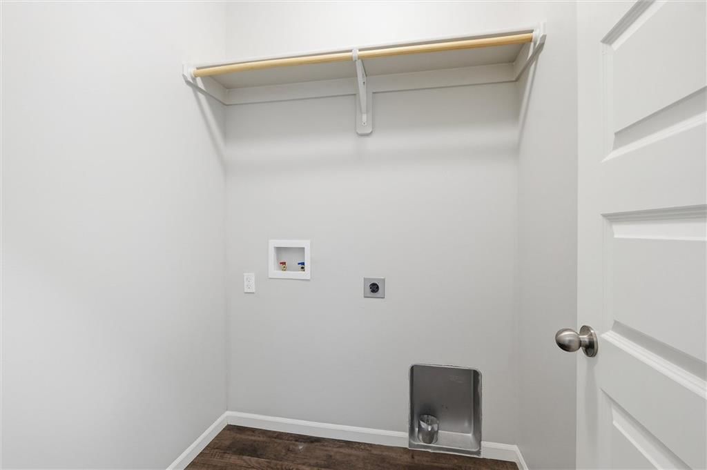 21303 W 219th Street — photo 24