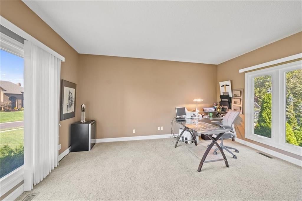 12711 Woodson Street — photo 18