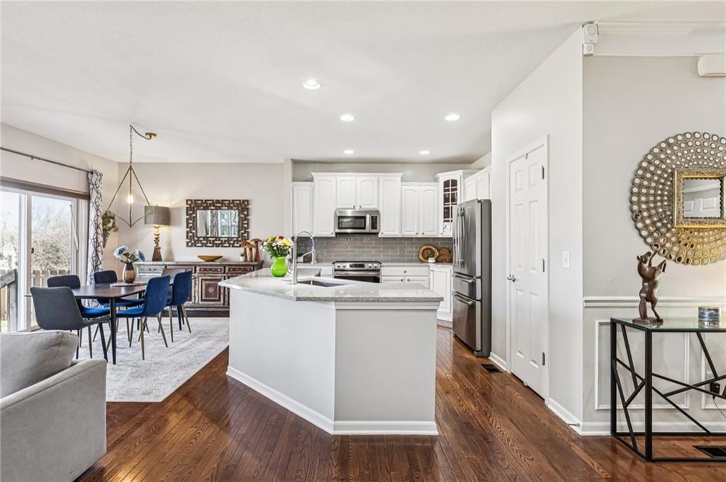 1022 SW Cheshire Drive — photo 12