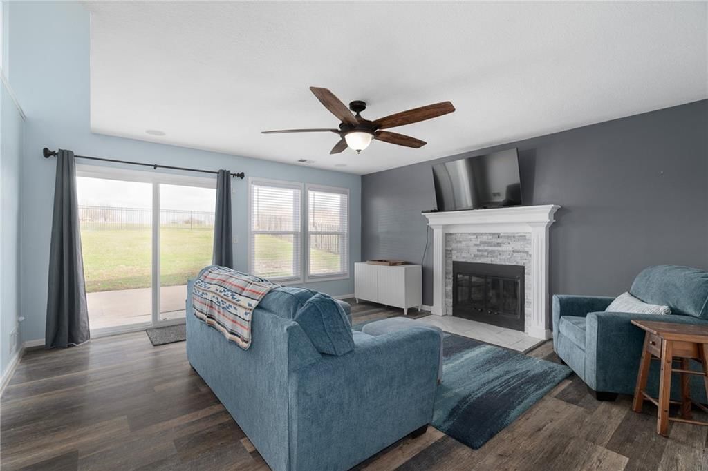 15604 Pebble Terrace — photo 3