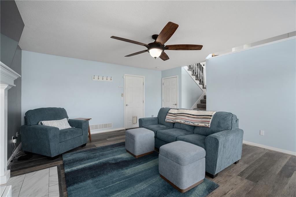 15604 Pebble Terrace — photo 6