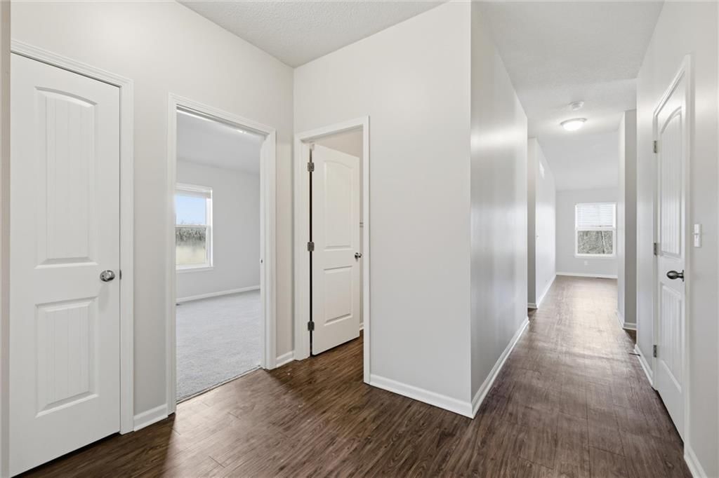31687 W 172nd Street — photo 5