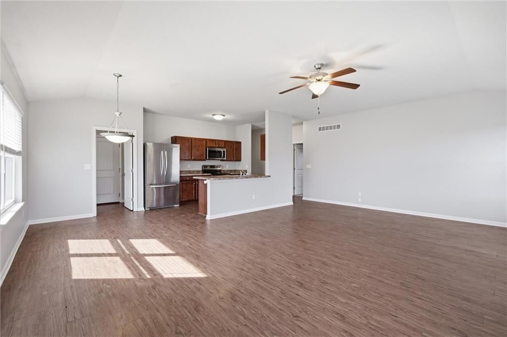 31687 W 172nd Street — photo 8