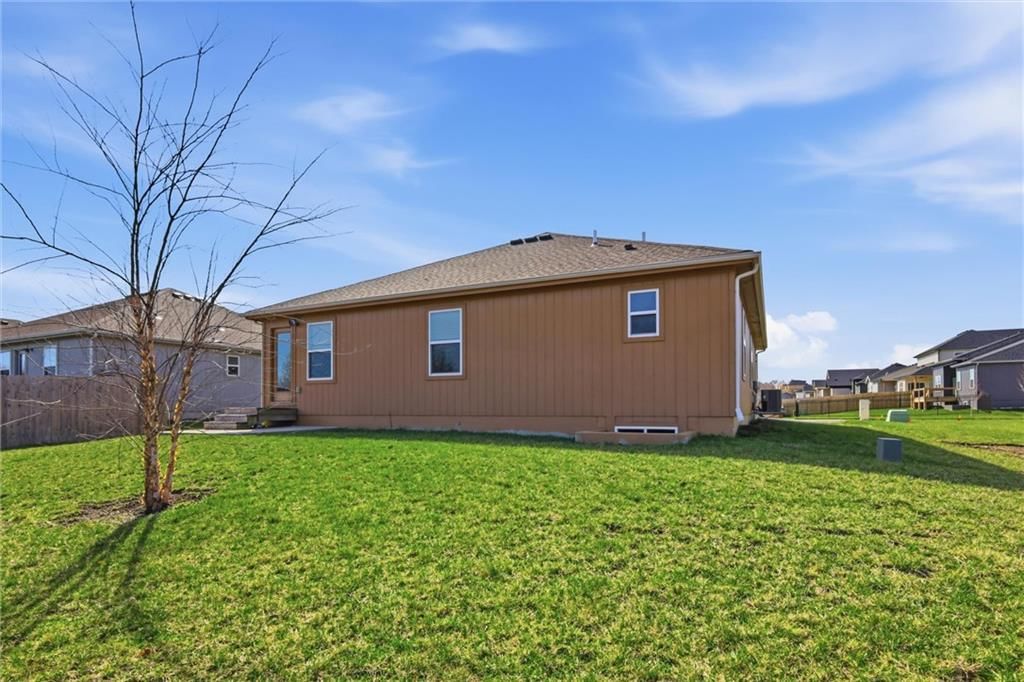 31687 W 172nd Street — photo 30