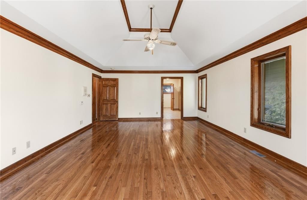 8461 Maplewood Lane — photo 37