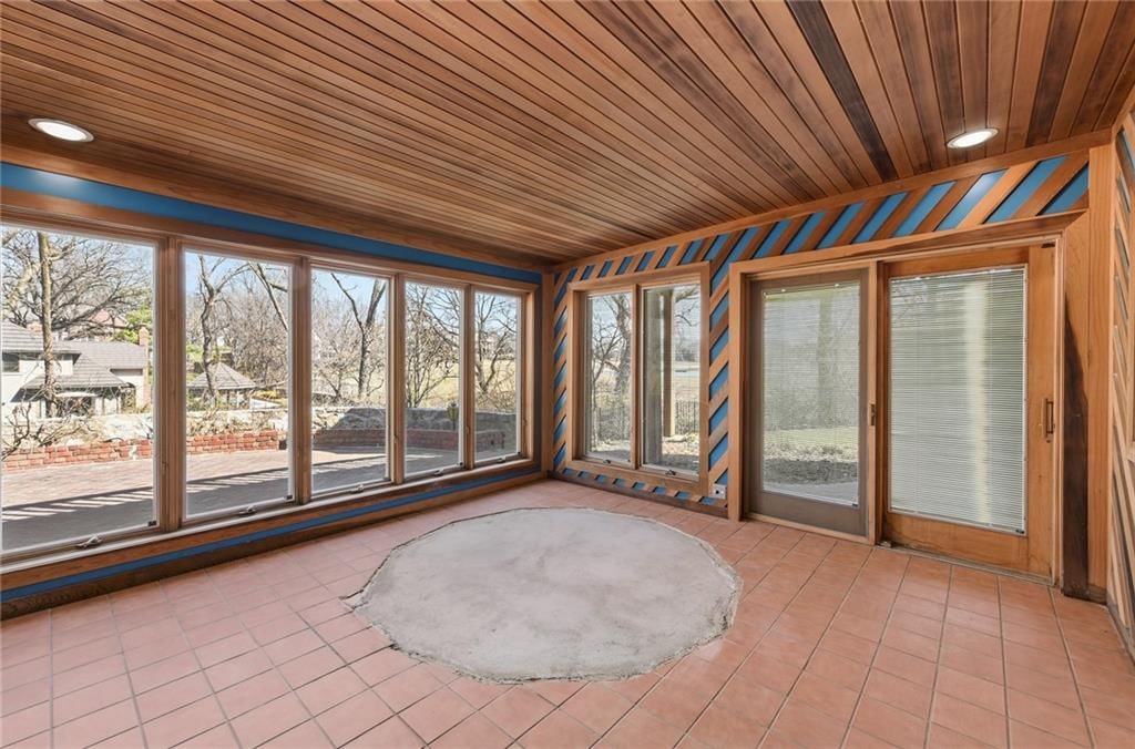 8461 Maplewood Lane — photo 79