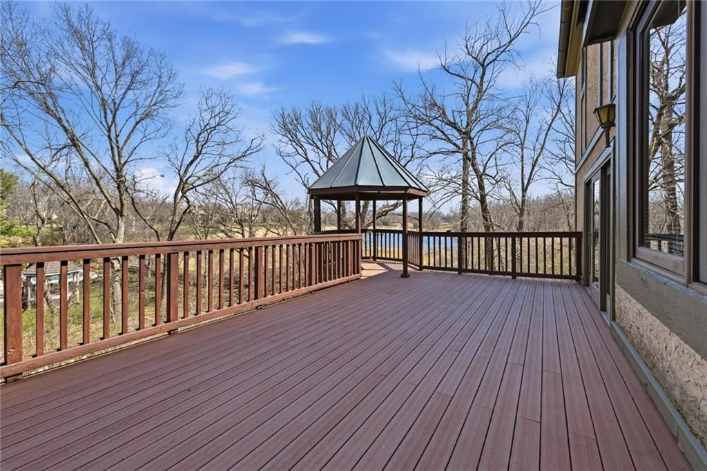 8461 Maplewood Lane — photo 86
